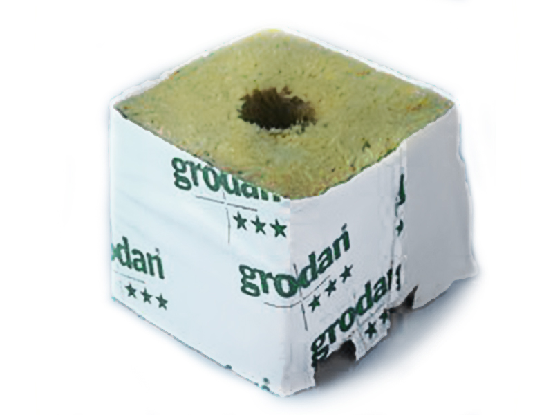 Grodan Steinwollblock 7,5 x 7,5 kl.Loch VE384 Stk.